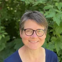 Ines Kolb